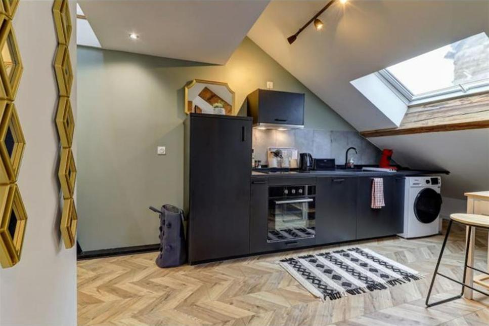 Les Appartements De Romain Et Julien Dijon Exteriör bild