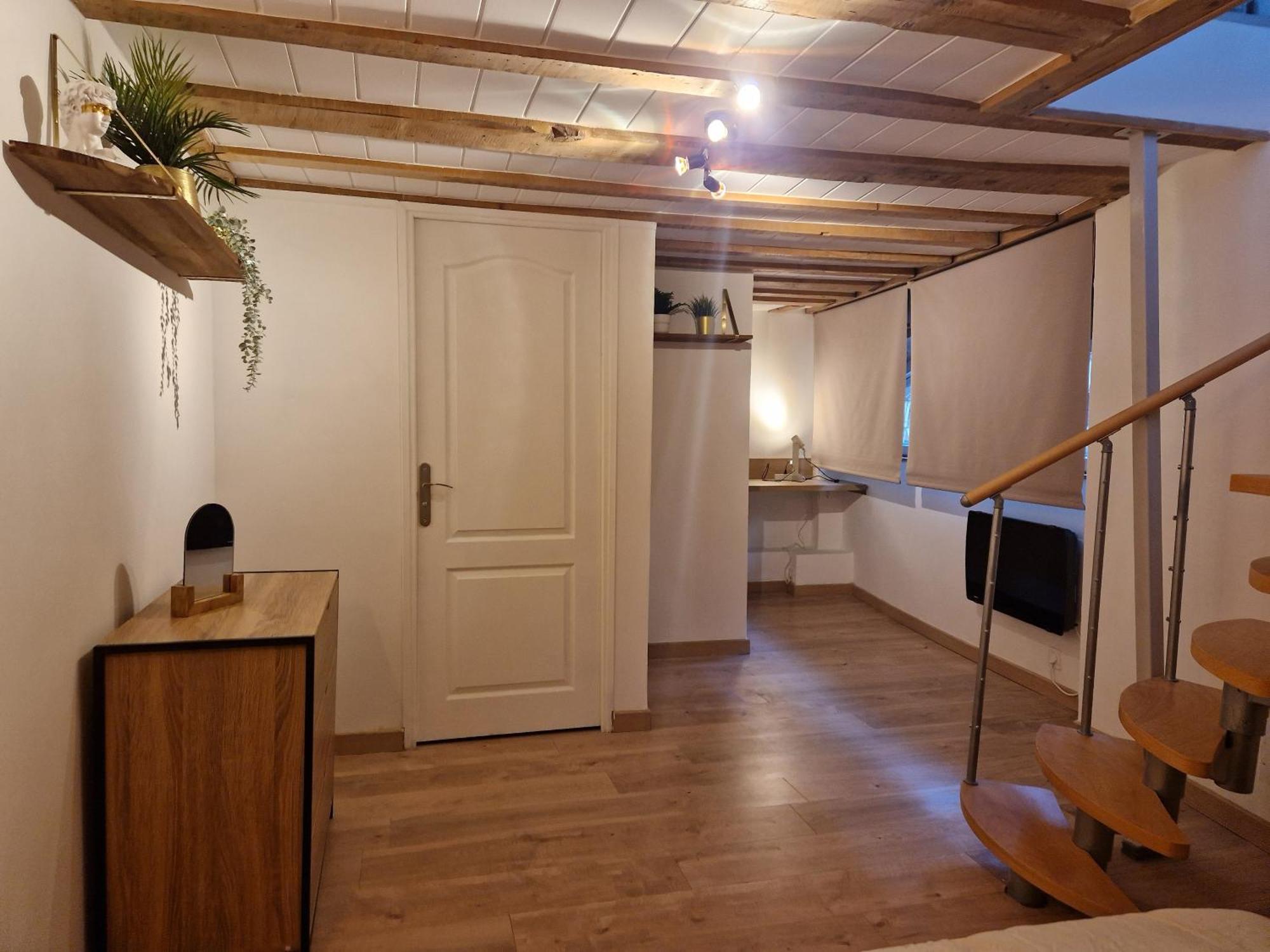 Les Appartements De Romain Et Julien Dijon Exteriör bild